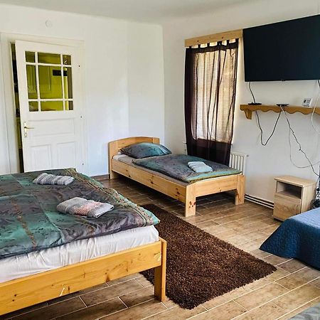 Kontyos Vendégház Felsőtold Quarto foto